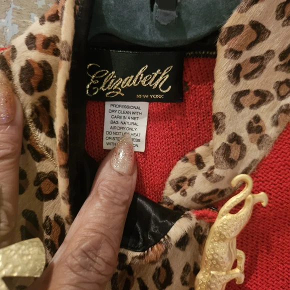 Elegant Red Leopard Accent Skirt Set - Picture 7 of 7